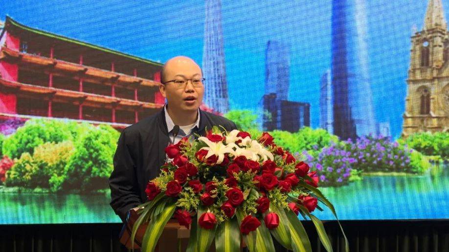 陈俊教授,珠海百试通生物科技有限公司唐小江主任医师,中国科学院广州