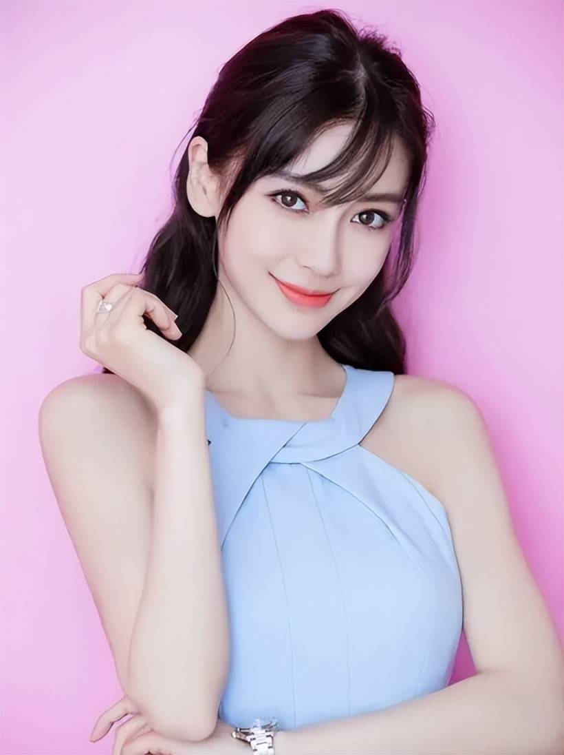 只是关系很好,大家不要多想,贾士凯平时与宋茜也是如此,难道他俩也在