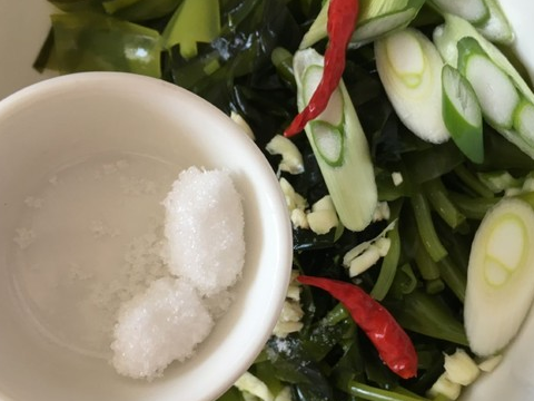 脱发常吃"它",改善发质,头发重回"18岁",护发素都省了_海带_茶匙