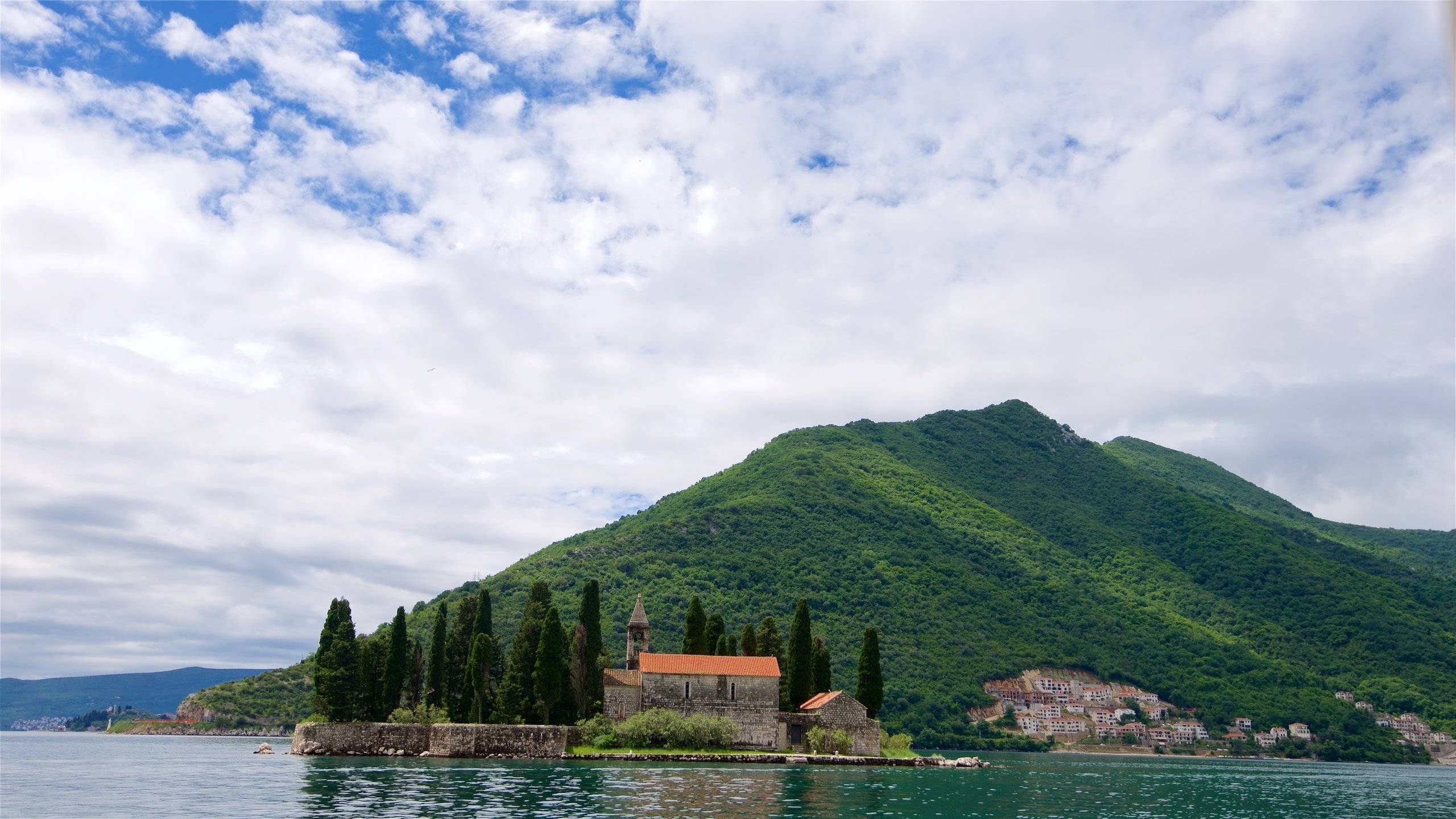 亚得里亚海明珠:探寻黑山小众城市科托的海岸美景