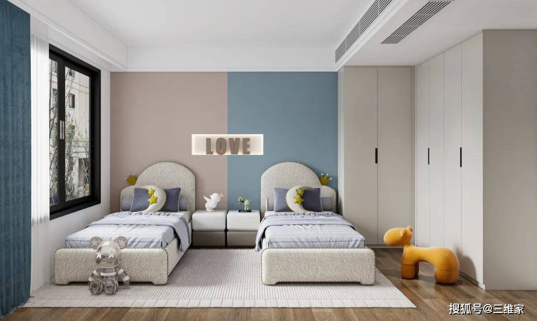 双人床的儿童房是粉蓝的拼色搭配,也是最受欢迎的多巴胺配色之一.