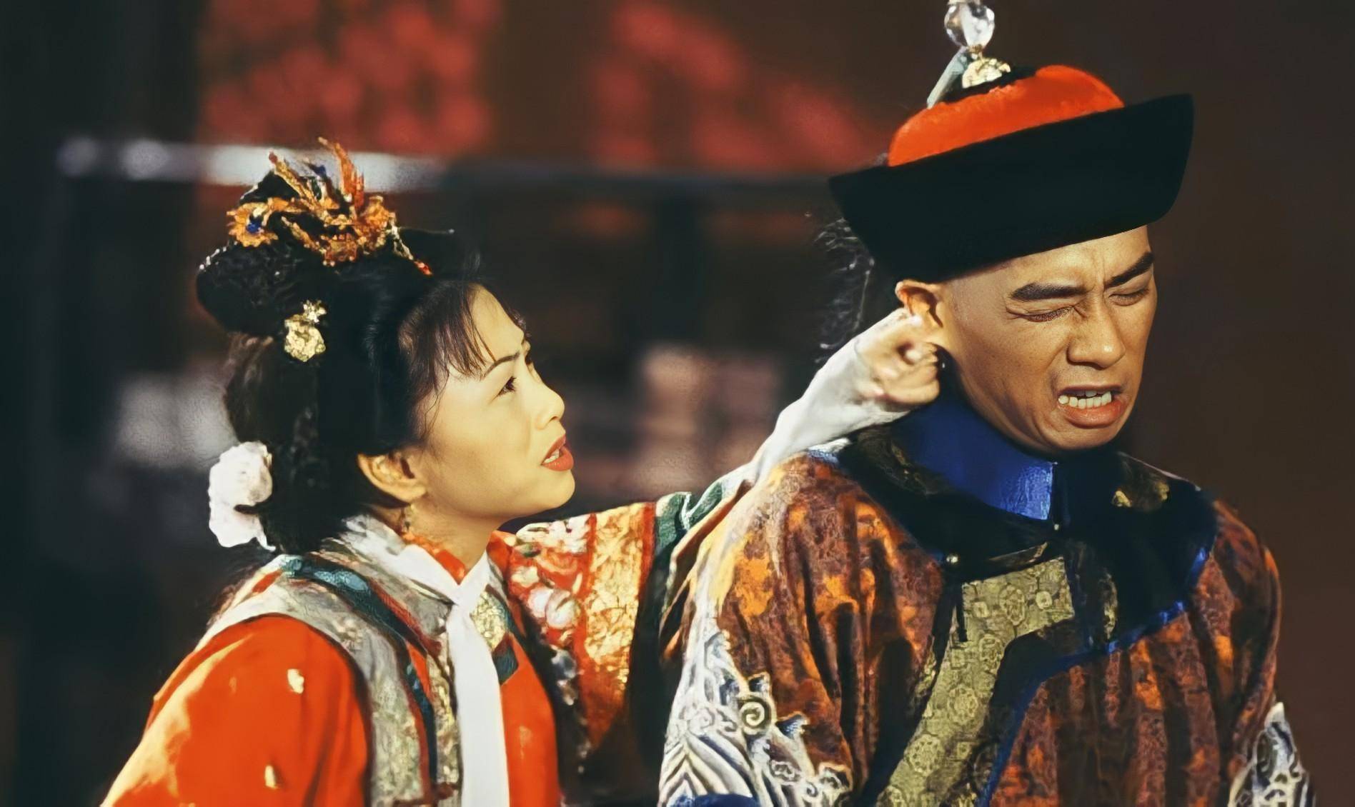 韦小宝再聪明也猜不到,七个老婆有个不安分的,竟生了别人的孩子_金庸