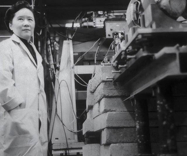 吴健雄:曾为美国造原子弹,是中国著名的女性物理学家之一_实验_研究