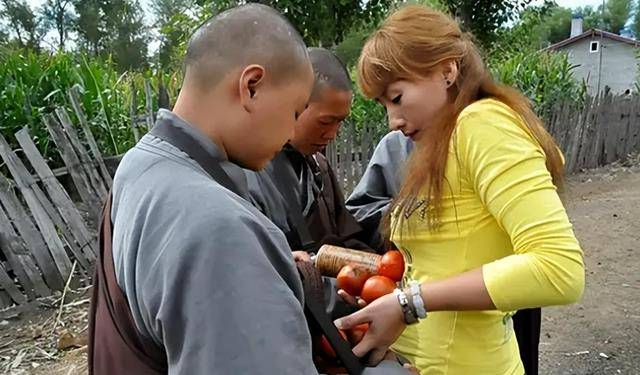 东北"纯正"尼姑庙:不搞旅游,不收门票,每年特定时间去乞食_寺庙_佛教