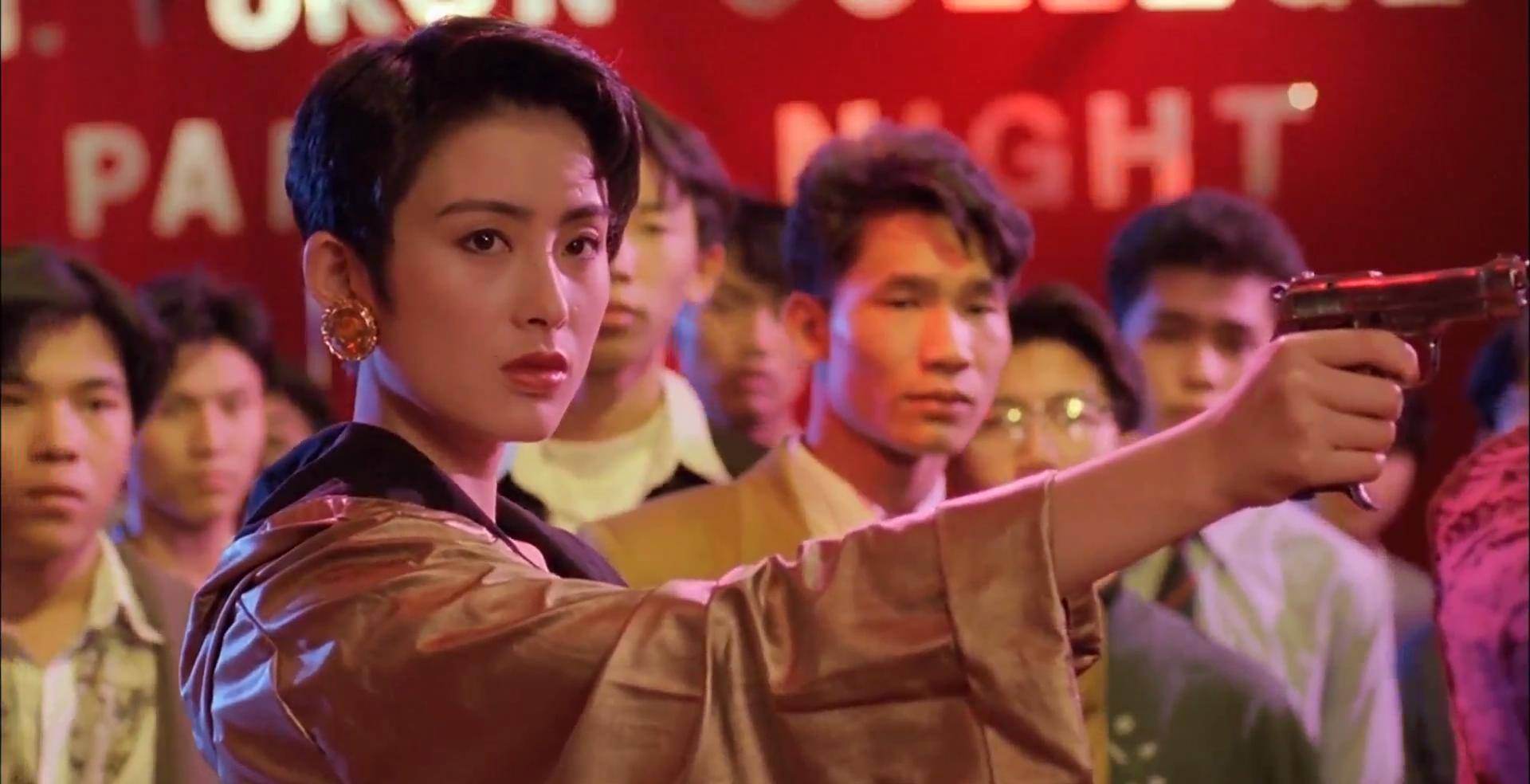 《逃学威龙》的跟风之作,郭富城张敏邱淑贞给男主作配角_阿卿_老大