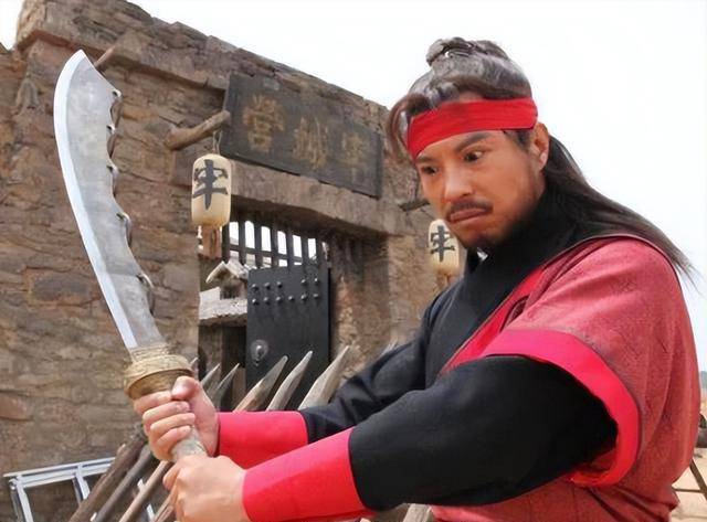 邓海山:清朝最后一位刽子手,一生砍300多个脑袋,晚年悲惨凄凉_职业