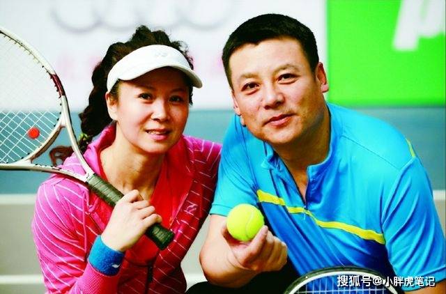 恩爱的15对明星夫妻,大叔偏爱小娇妻,一对比一对低调_妻子_王璐瑶