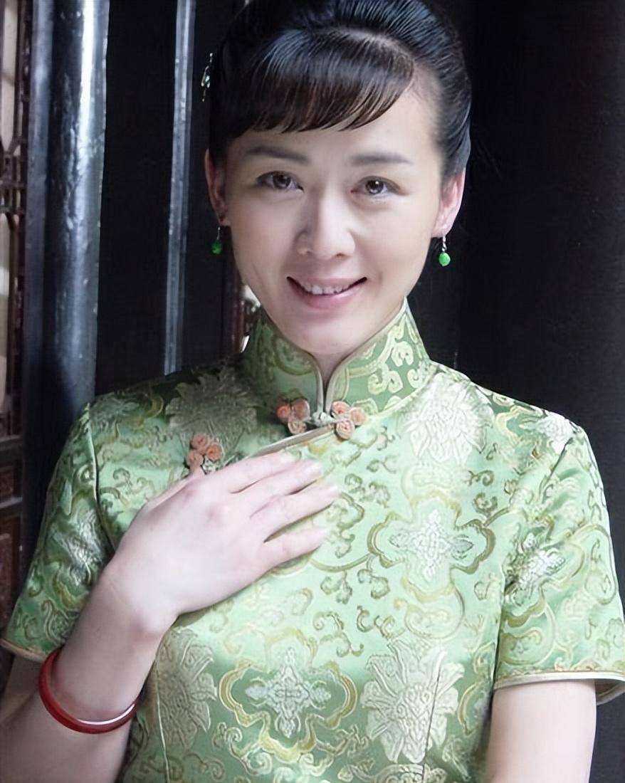 女演员李琳:嫁大10岁导演不幸福,再嫁二婚李大双