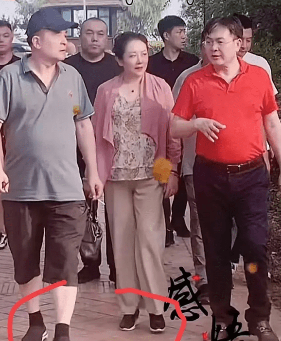 毕福剑二婚妻子罕曝光,婚后从不露面很低调,2任妻子都十分神秘