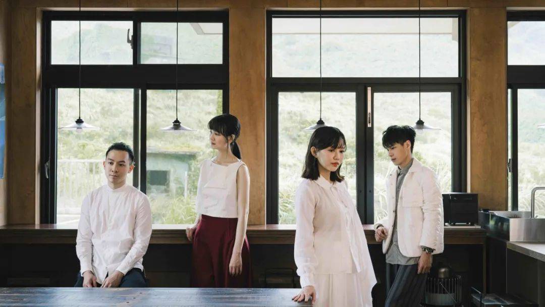 巽洋:专辑里的长曲《抵达圈谷之前的棱线》,吉他有些部分其实经过很多