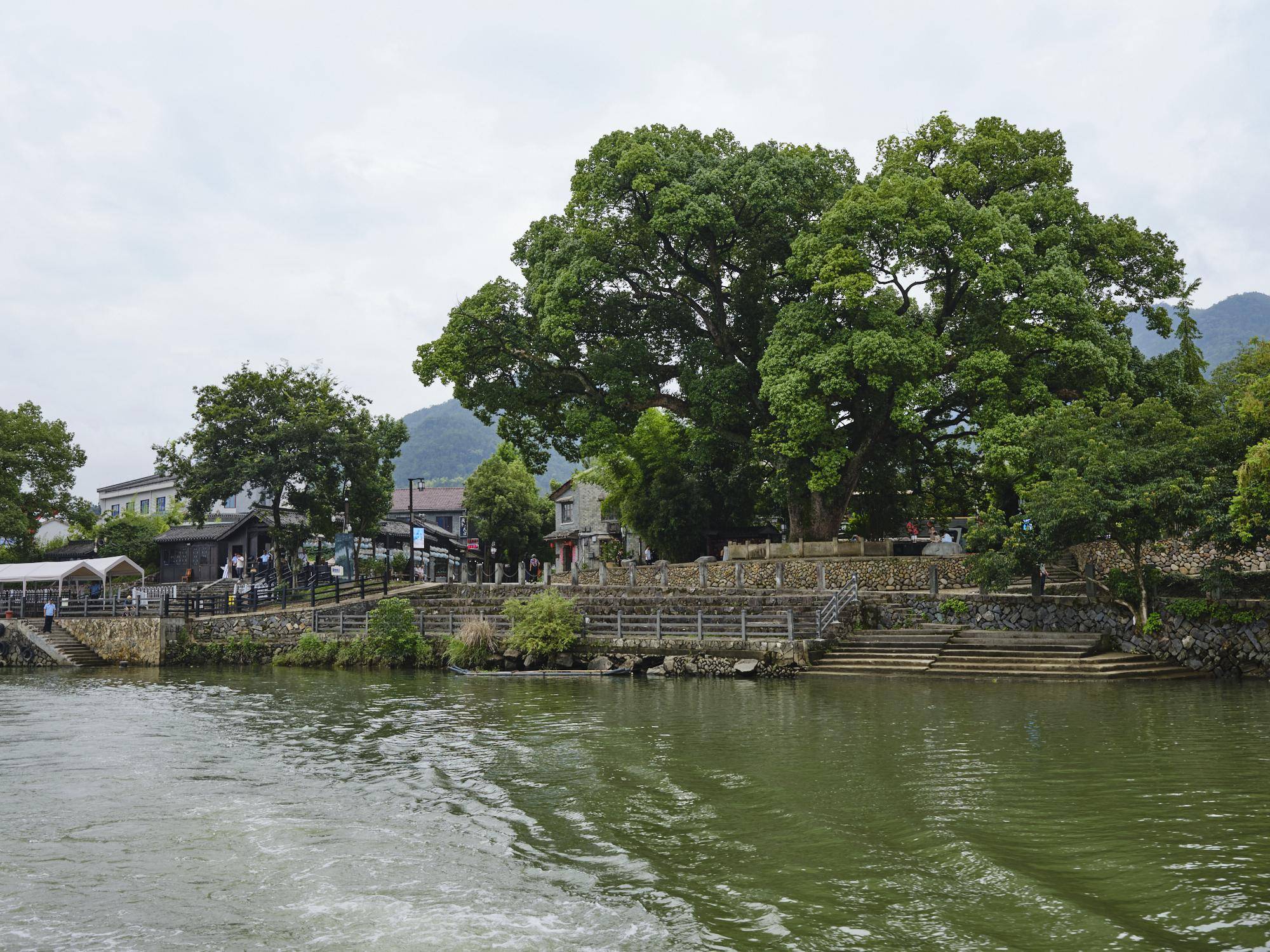 古堰画乡,相约国风古装秀,走进江南山水秘境_堰头村_千年_花郎
