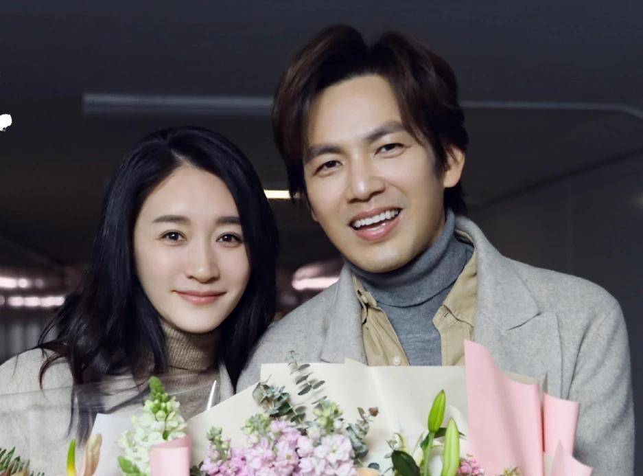 原来和李小冉最般配的男人是45岁的靳东,47岁的钟汉良该退场了_林深