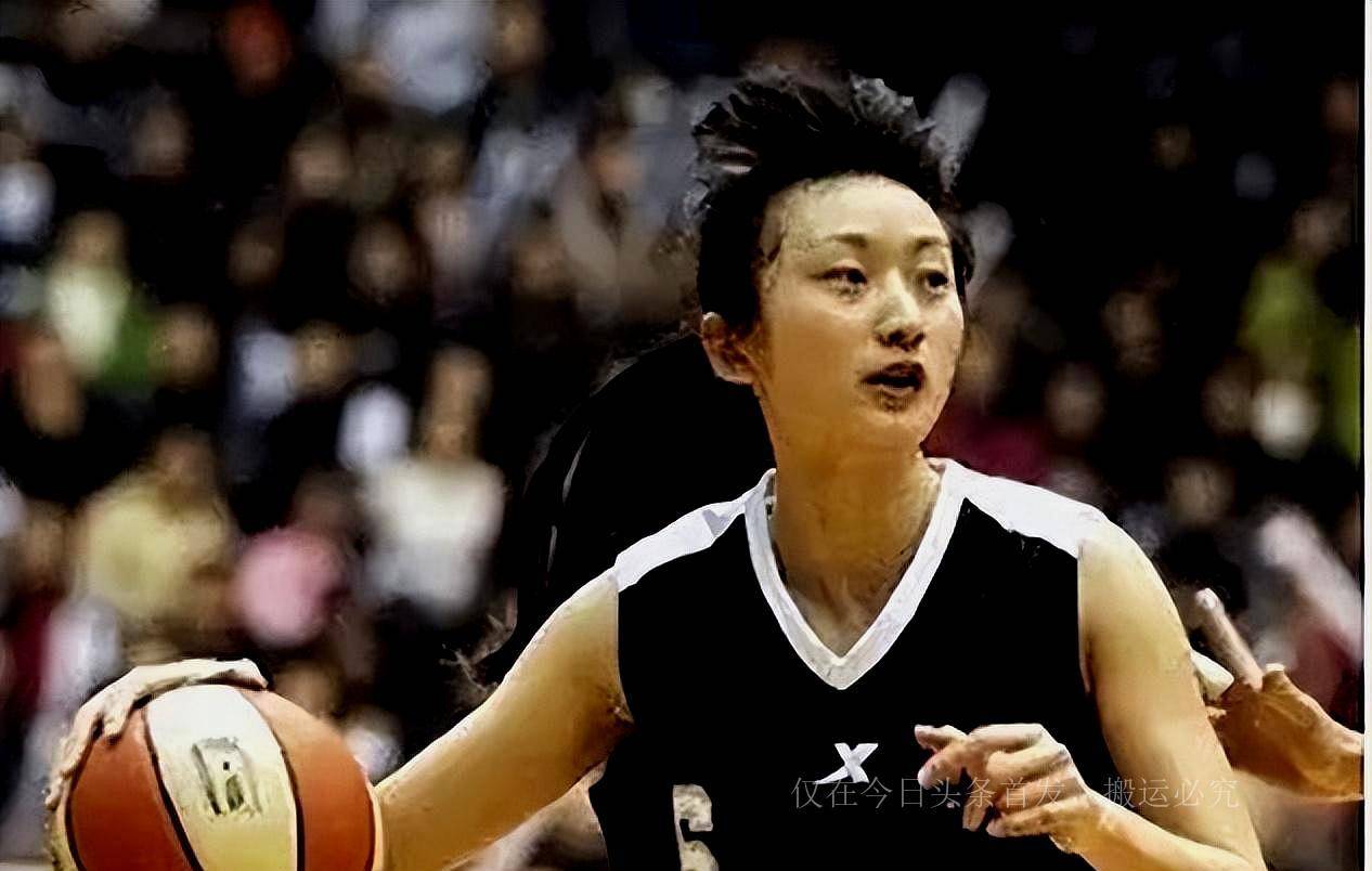 八一女篮王凡葬礼: 郑海霞泣不成声,男子莫科一夜白头,现已再婚_比赛