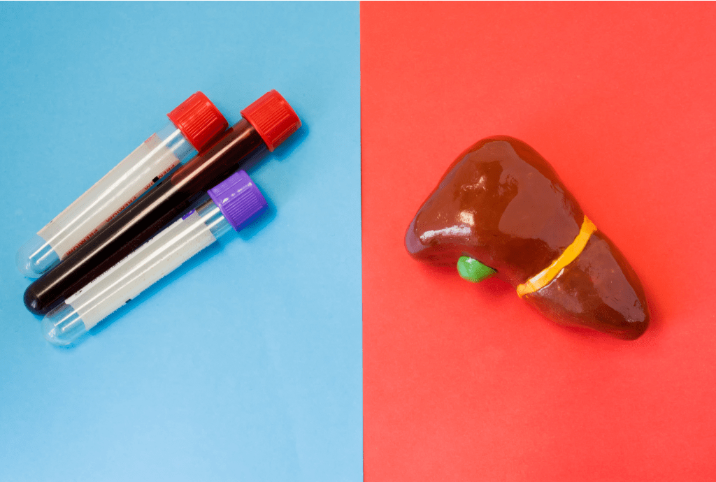 及早地发现和诊断某些疾病,比如帮助判断是否患有急慢性肝炎,酒精肝