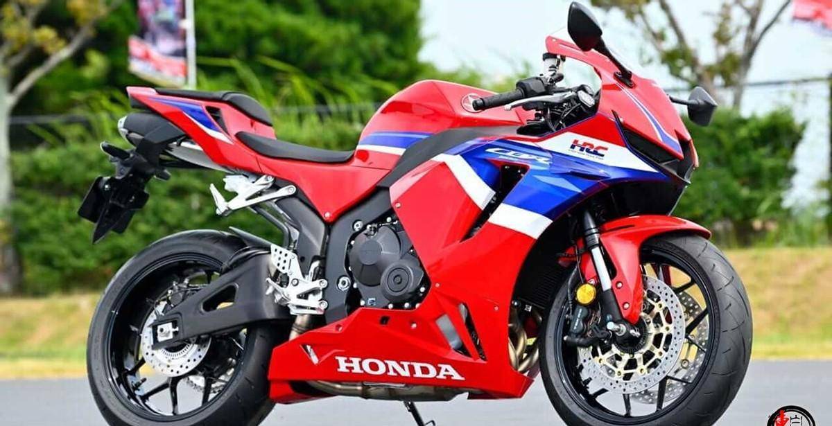 新车|2024款的本田cbr600rr亮相铃鹿八耐赛事,配置小有升级_搜狐汽车