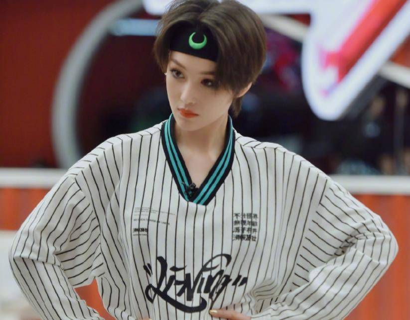 169张馨予体重过百,更博让粉丝监督漂亮,为了上镜太拼了吧_女明星