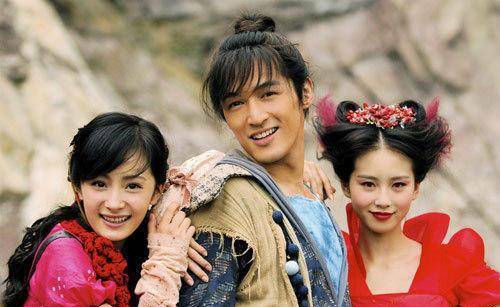 胡歌,刘诗诗背后的女人,26岁成立唐人,靠仙剑成名却被古偶分手_蔡艺侬