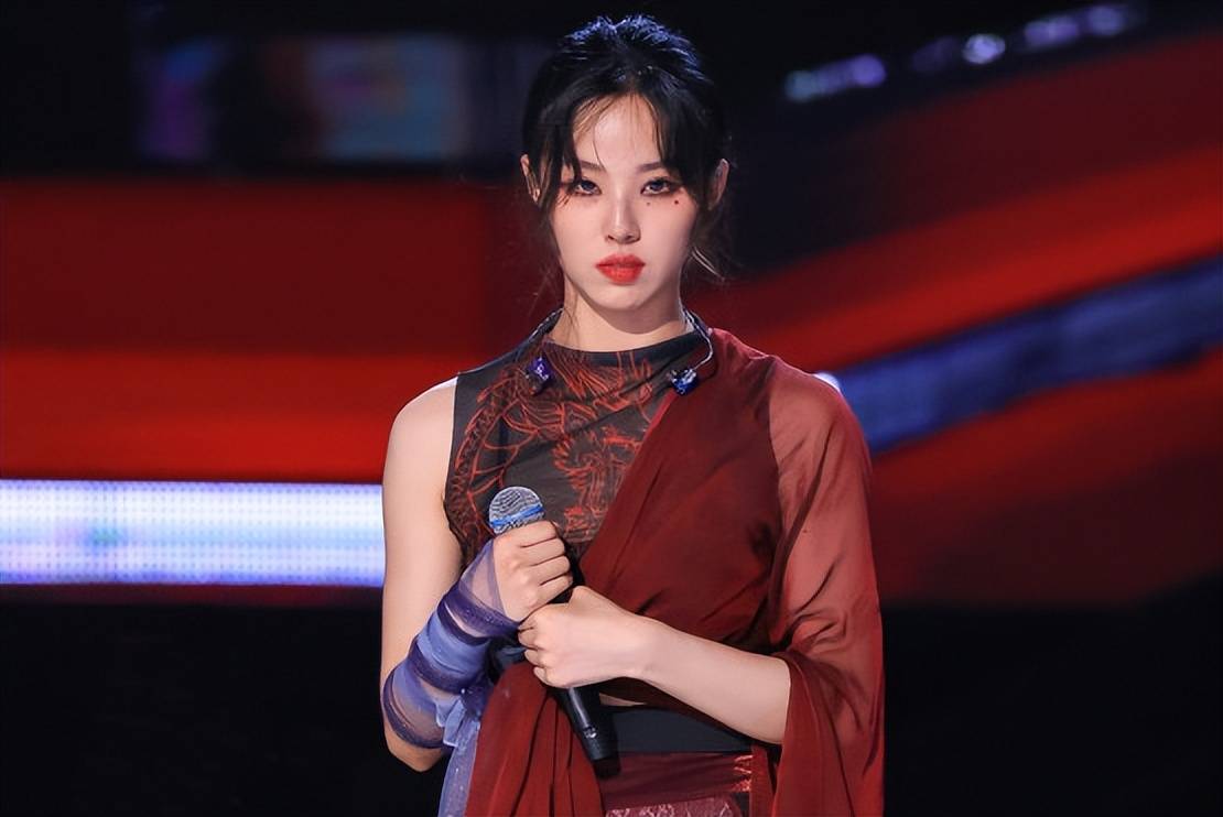 《好声音2023》抢位战全程高能,非洲玫瑰成黑马,杨苏阿黛输给了资本