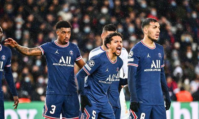 巴黎圣日耳曼上赛季再度拿下了冠军,取得27胜4平7负的成绩,球队的主场