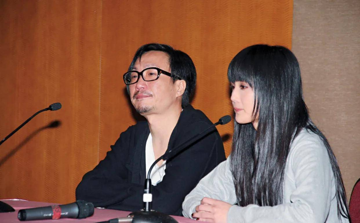 蔡卓妍与富二代男友石恒聪分手,男方曾与多名女星,模特传恋情_感情_郑