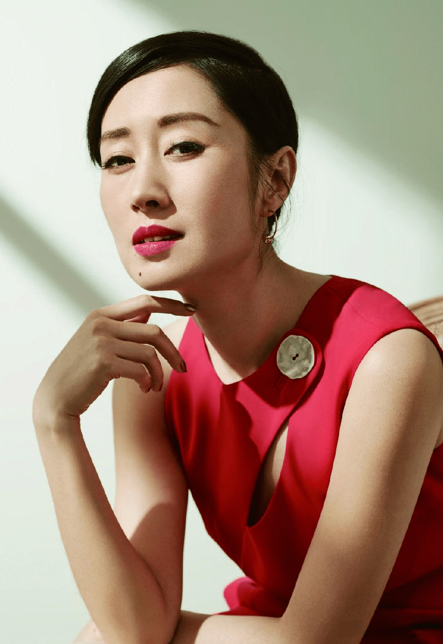 刘敏涛,一个演技炸裂的我们内地女演员,期待她在未来的作品中继续带给