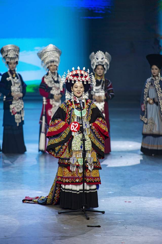 2023凉山彝族火把节选美大赛落幕 "金索玛"与"金鹰"新鲜出炉_选手