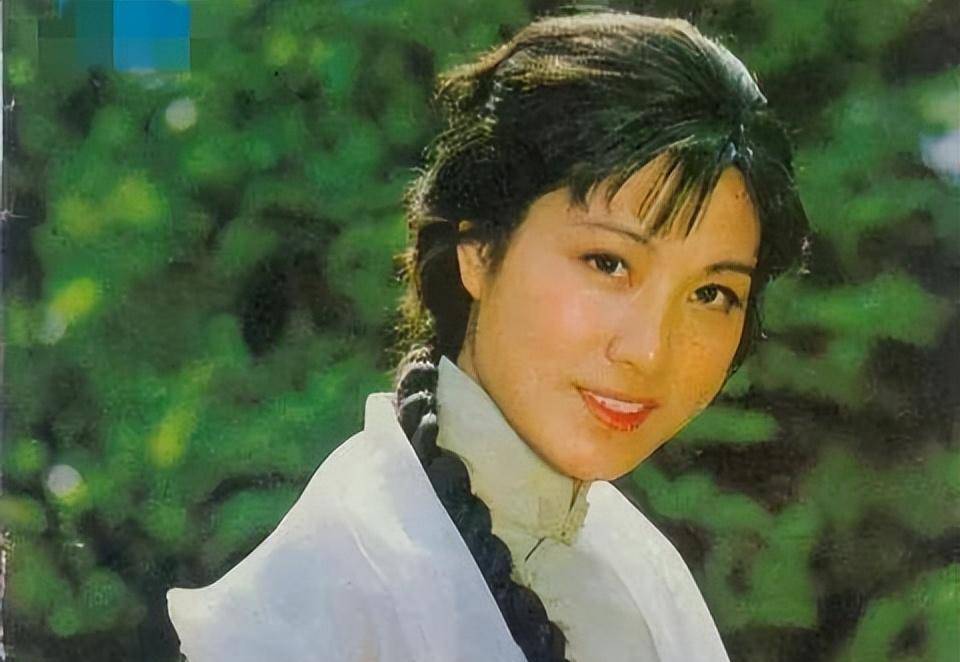 曾三次饰演慈安,嫁老外恩爱30余载,2个儿子皆优秀_陈烨_表演_电影