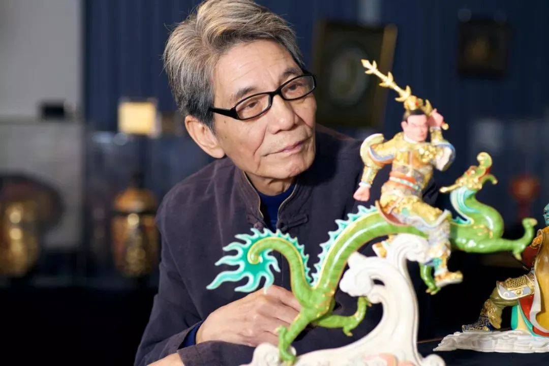 "真正使蔡氏漆线雕焕发生机的还是第十一代传承人和第十二代传承人