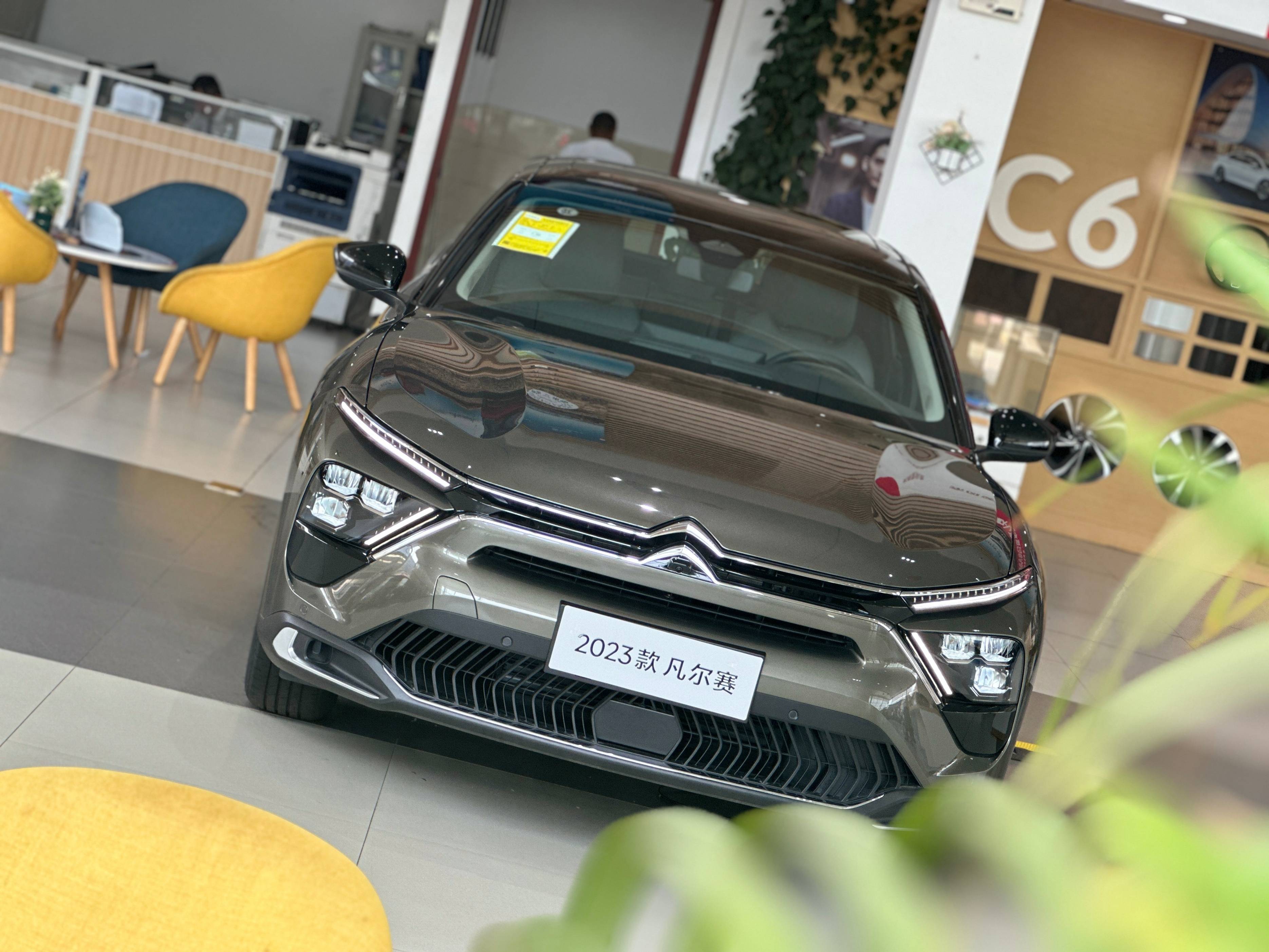 凡尔赛c5 x到底有何魅力?