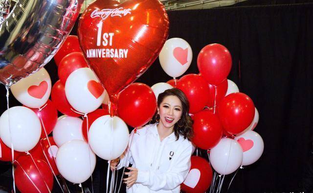 被林宥嘉辜负,如今终遇真爱,关之琳的半年老公是男友外公_邓紫棋_mark