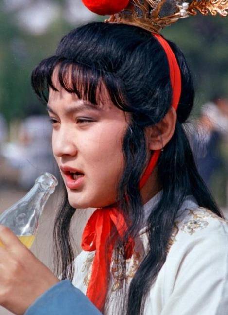 87《红楼梦》欧阳奋强说,她太漂亮,看见她目光都不想离开_张静林