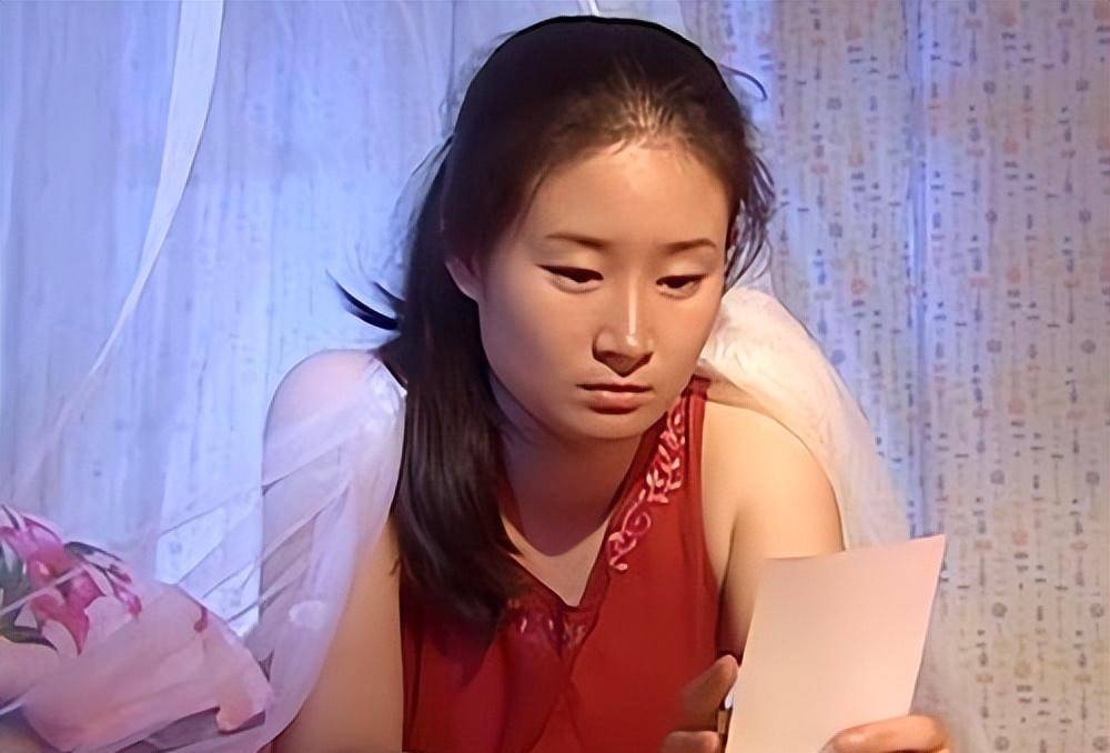 王亚彬,让人怀念的王小蒙,离开赵本山这十年,她已经走向世界_舞蹈班