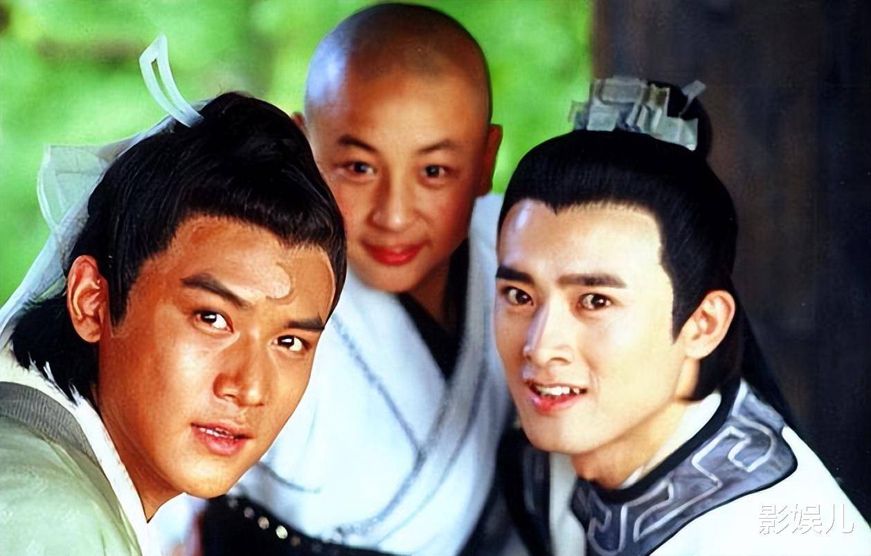 同样是演《少年包青天》,把周杰,陆毅和邓超一对比,差别很明显_包拯