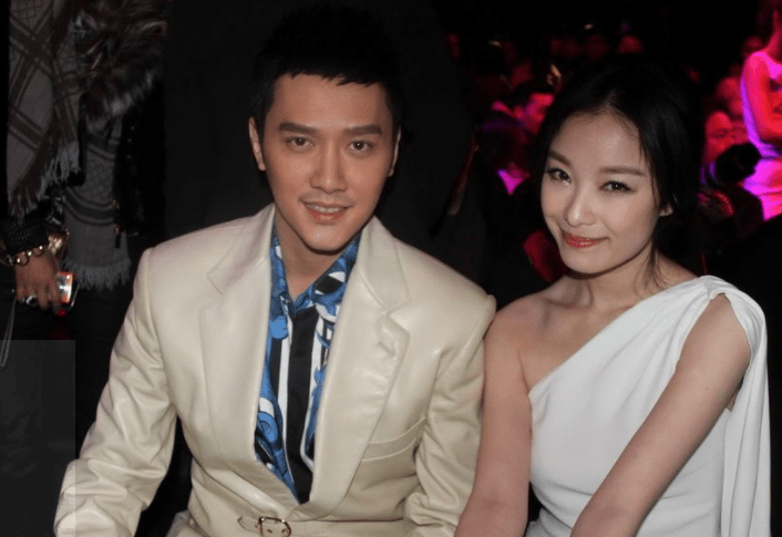 冯绍峰赵丽颖三年婚姻是做戏?曝在巴厘岛补婚礼_杨幂_对方_感情