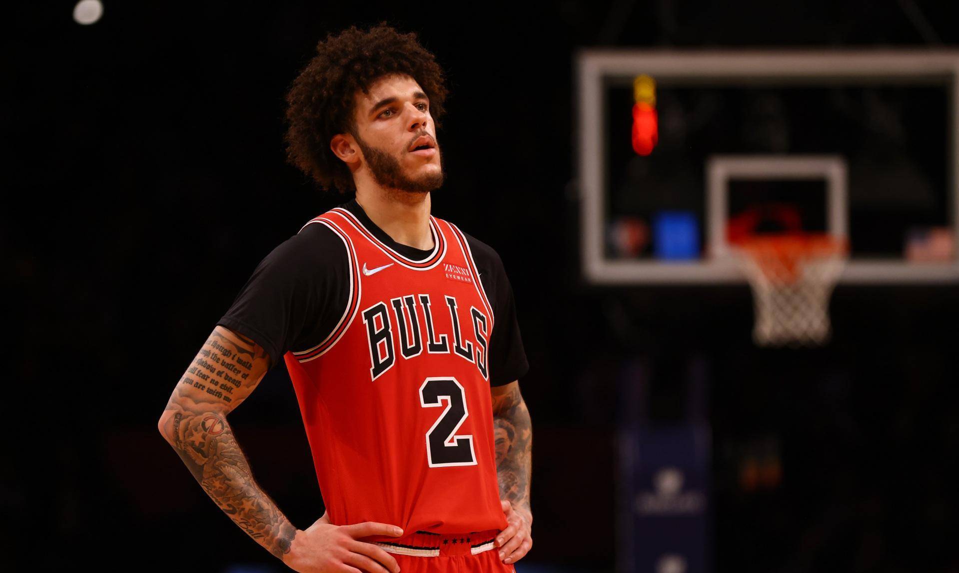 朗佐·鲍尔:苦难与希望_芝加哥公牛队_比赛_赛季