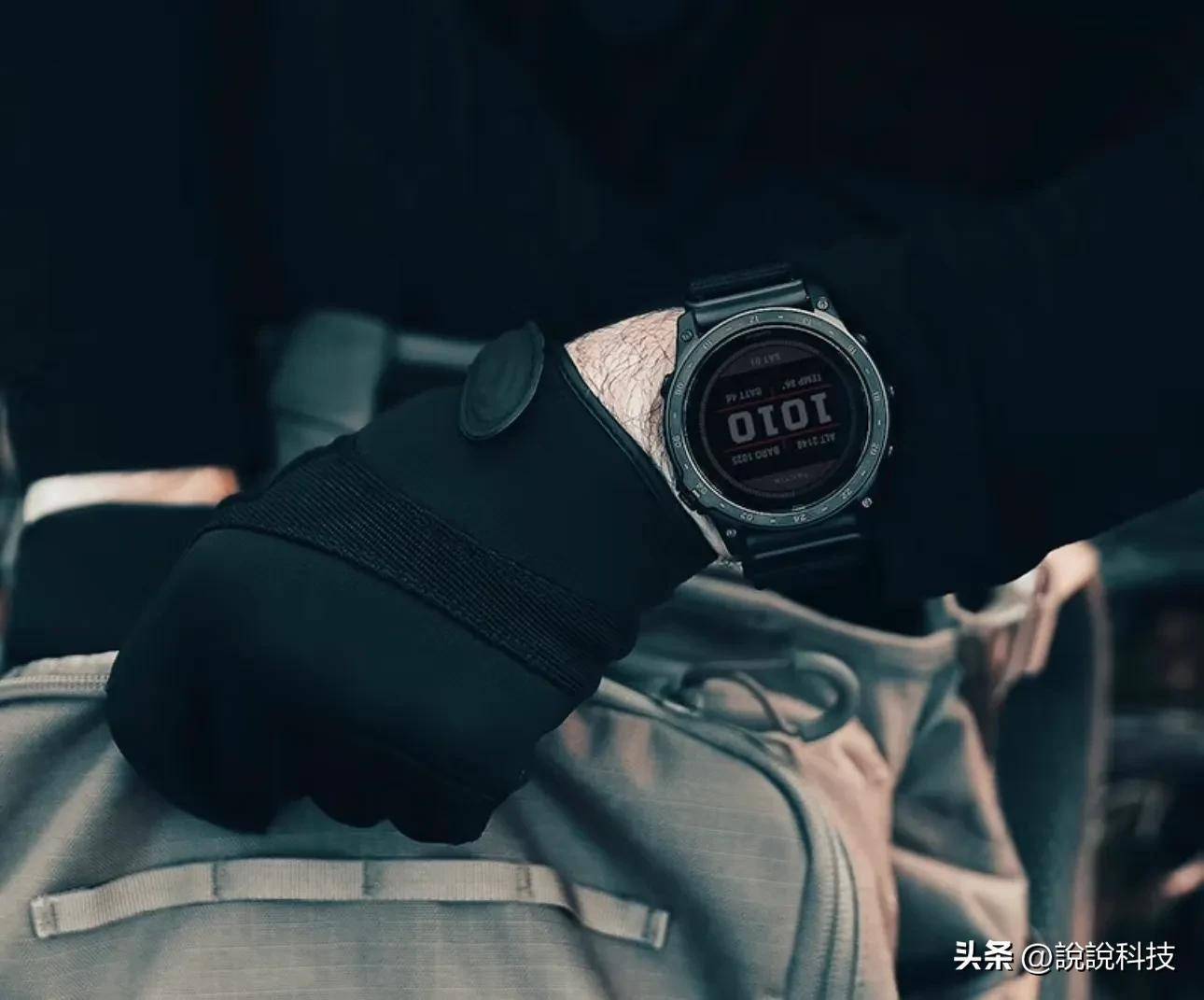 户外手表巅峰之作,太阳能充电 双频五星定位,佳明手表真的强?