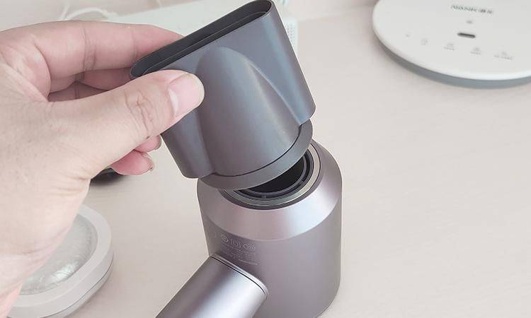 大宇温感高速吹风机:打造完美发型的必备神器