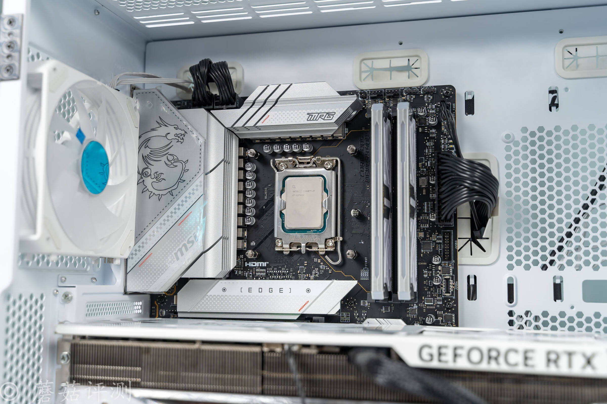 功能性依然出色,散热效能略显不足,华硕龙神二代360argb一体式水冷