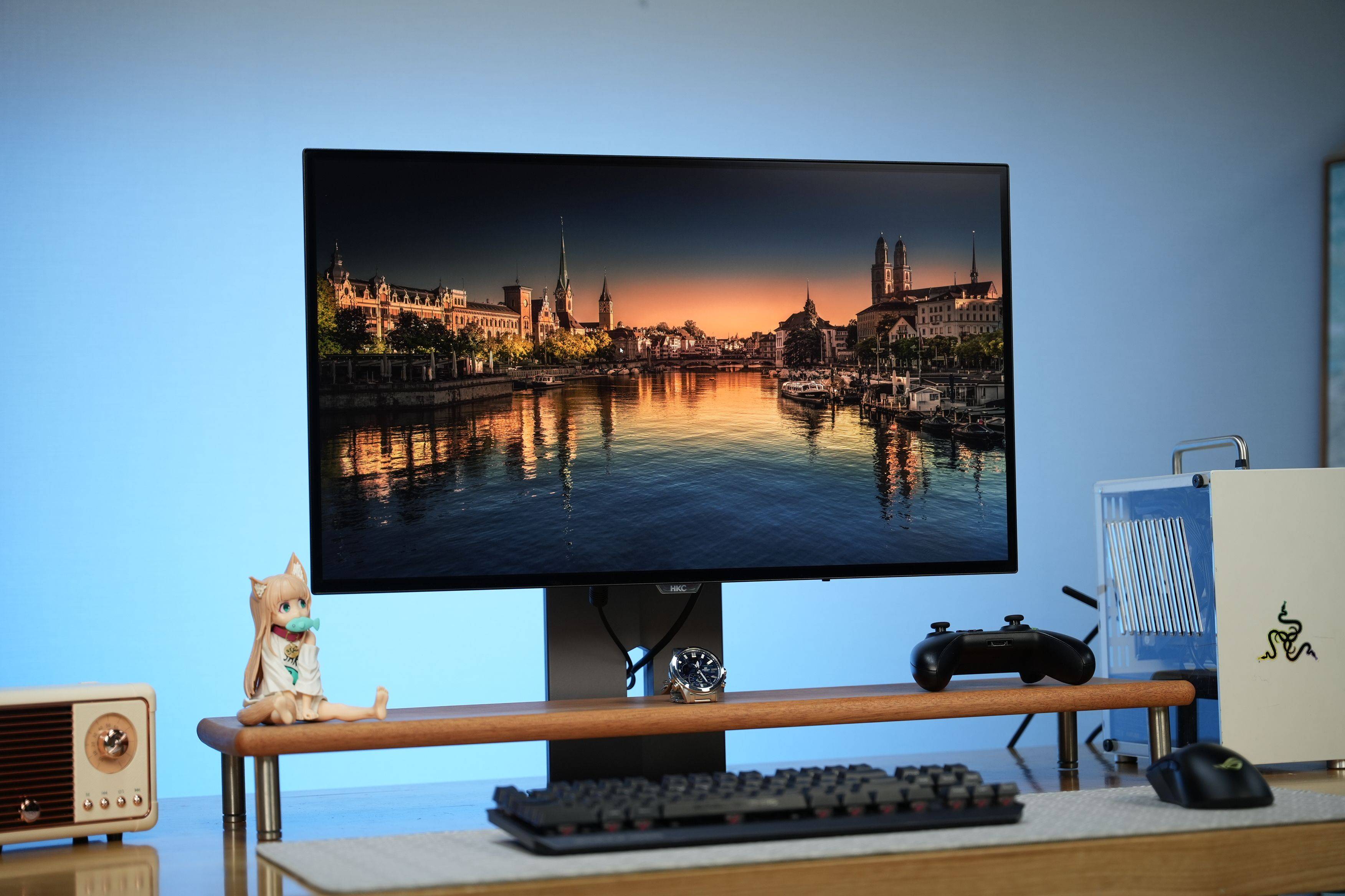 国产进场=腥风血雨？国民OLED机皇HKC OG27QK再掀电竞显示器波澜!