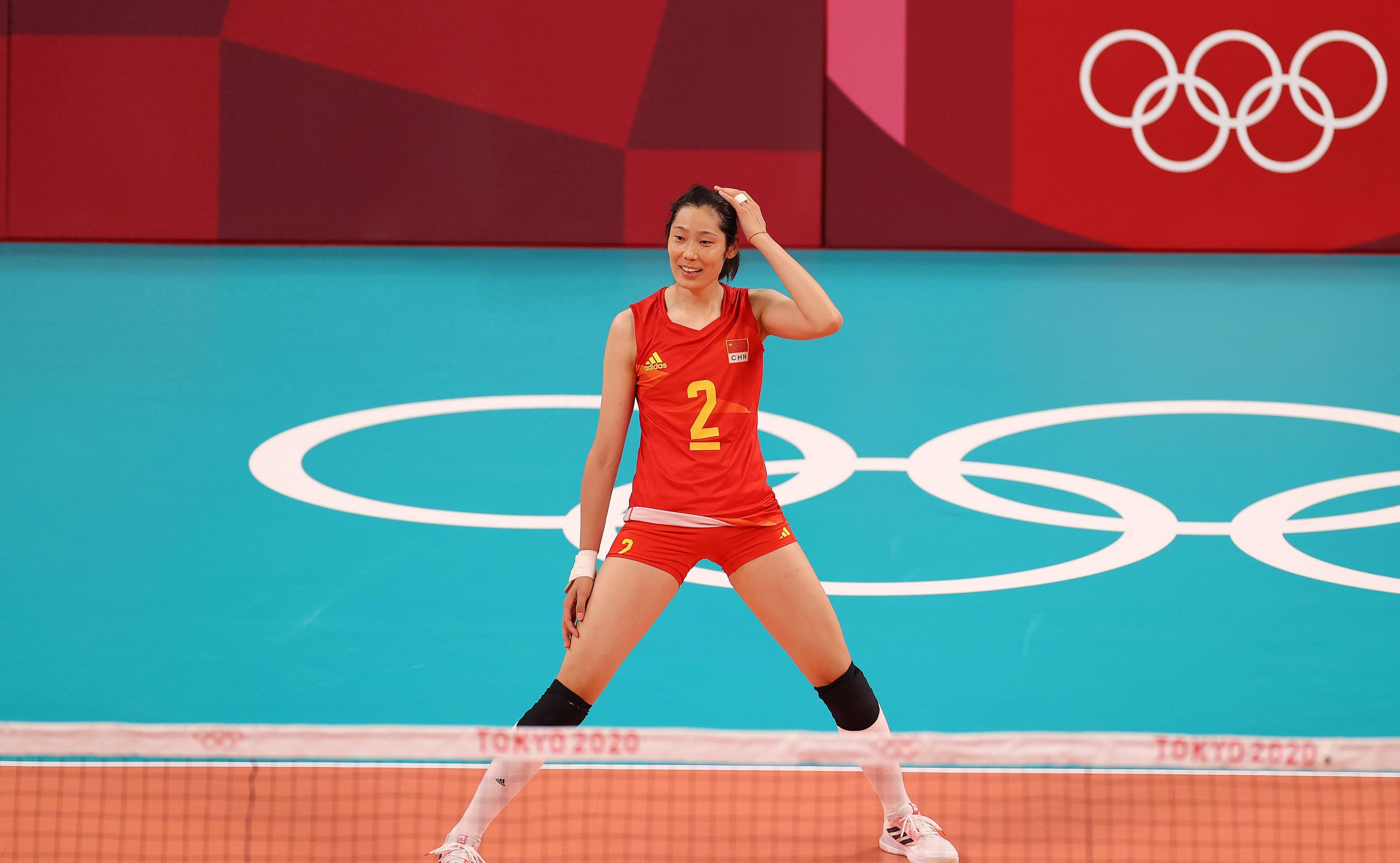 28岁朱婷恋爱曝光陪同治疗游玩,晚间22时男方做出回应,不该犯错_男友