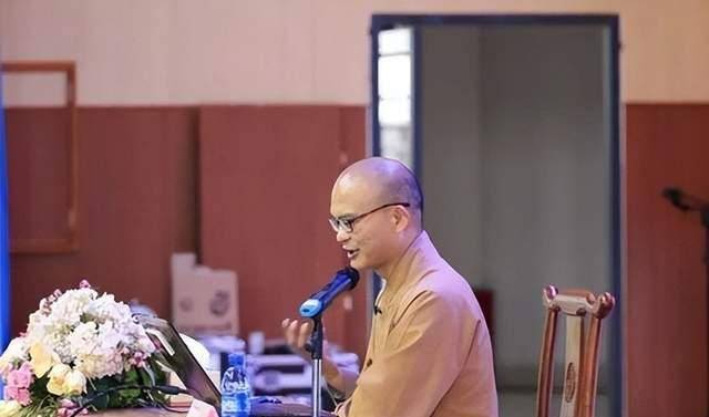 清华博士张明光:2009年不顾父母哀求执意出家,14年打造网红寺庙_生活