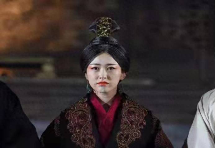 他的父亲到底是谁,历史学家拿出了证据_赵姬_吕不韦_异人