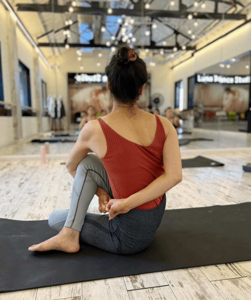 我,70 岁,女,天天健身_运动_女儿_瑜伽