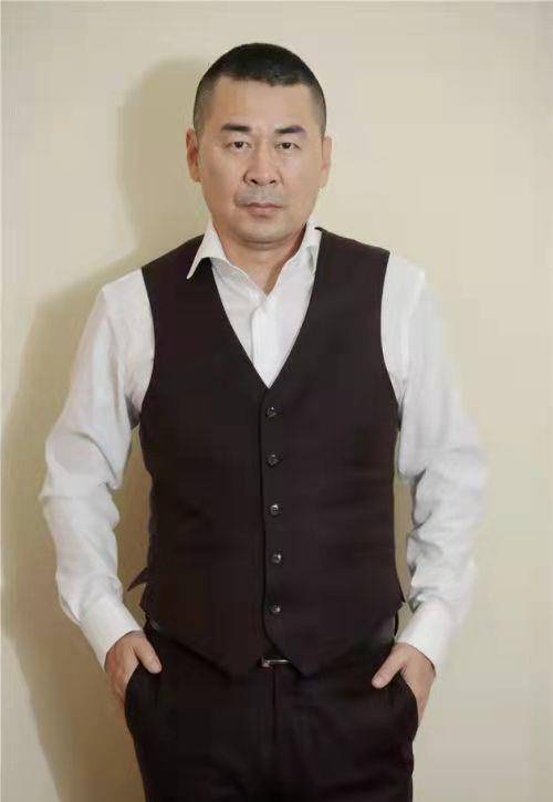 多年来坚持聚会感情深,同学近况各不相同_王澜_陈建斌_网友