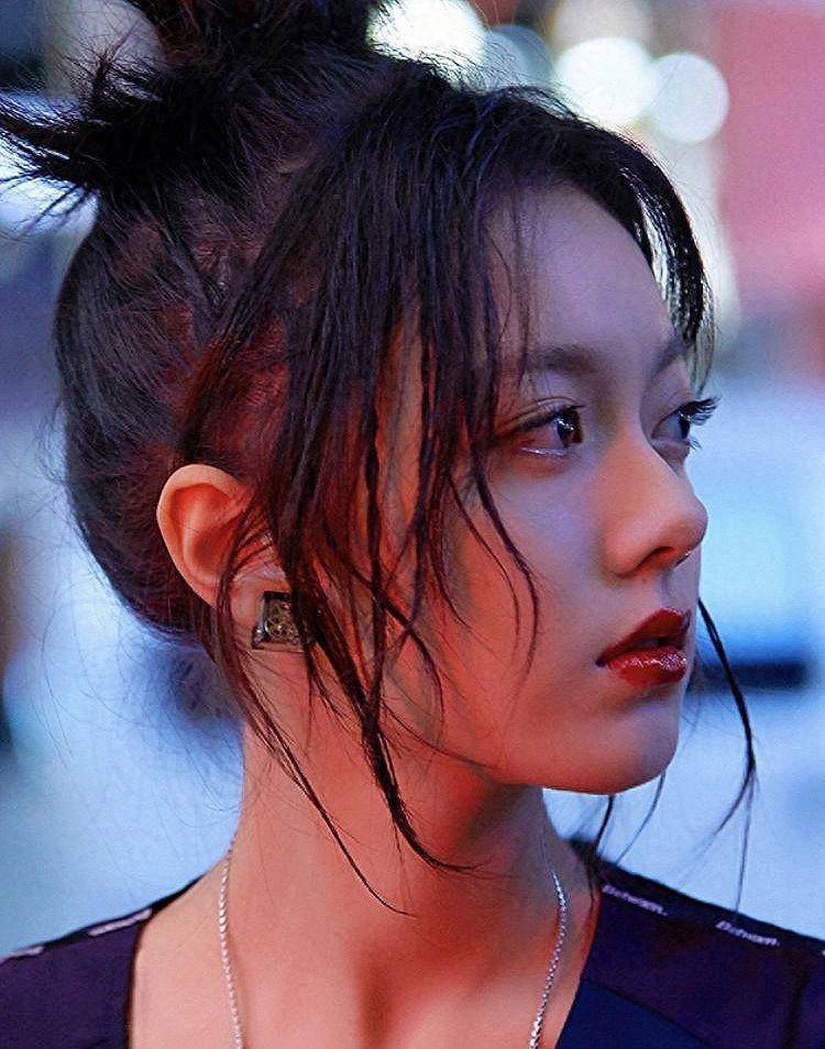 曾经的国民闺女赵今麦长大了,身材颜值都在线_时尚_女神_魅力