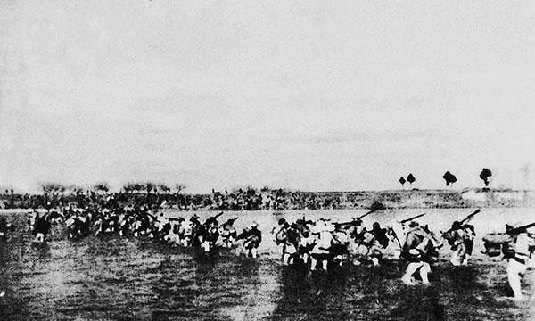 1945年,王克勤在邯郸战役中被俘虏,此后他成为一年毙伤敌人232人的