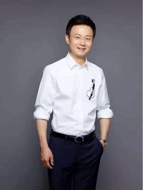 因丁克愁新婆婆,41岁意外有喜乐新全家_蒋虎_因为_北京广播学院