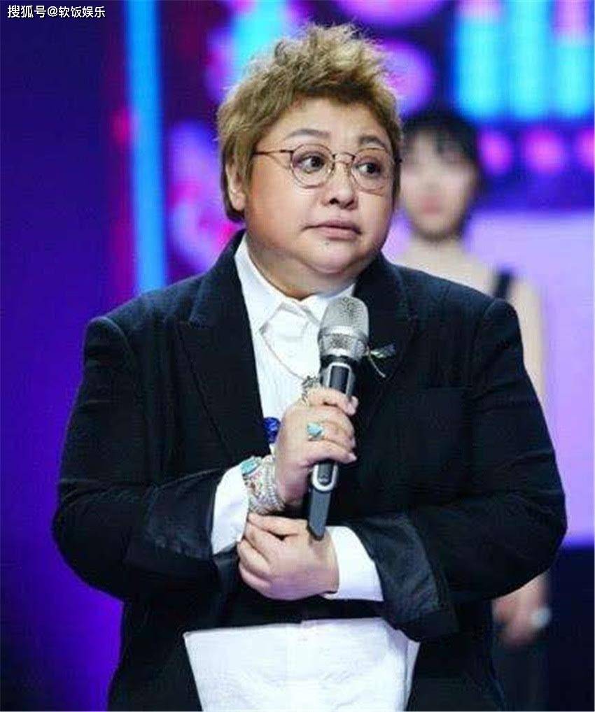 不够,面对牙齿问题,韩红早前对媒体透露过,她之所以不去补牙,主要是