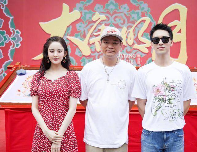 古力娜扎《大唐明月》路透,异域的恰到好处的脸太适合唐朝了_美的