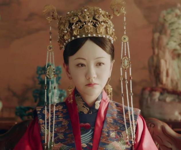 《玉楼春》宛若大型比美现场,女主白鹿平平无奇,40岁杨蓉太惊艳